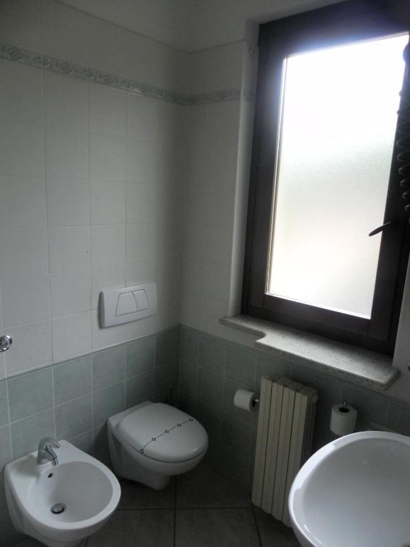 Hotel Ristorante Belsito Borgo San Dalmazzo Pokoj fotografie