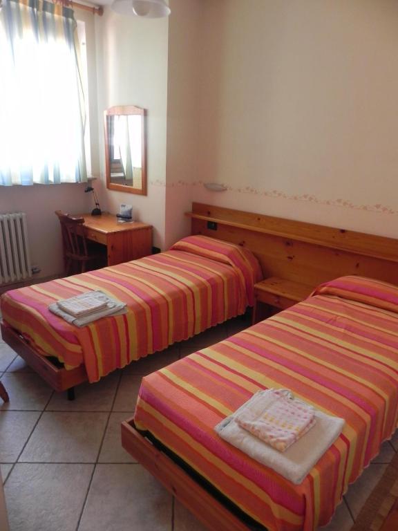 Hotel Ristorante Belsito Borgo San Dalmazzo Pokoj fotografie