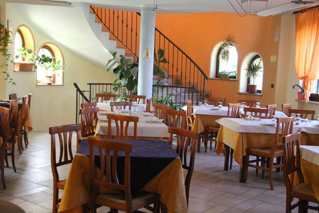 Hotel Ristorante Belsito Borgo San Dalmazzo Exteriér fotografie